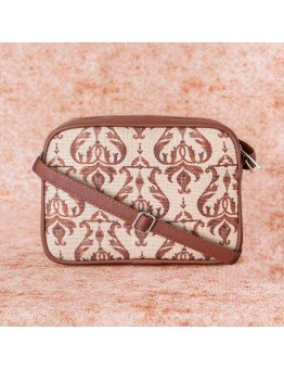 Chhavi Niwas Jhoomar Motif Sling Bag